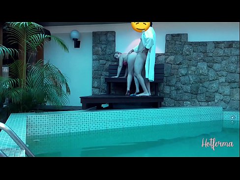 ❤️ Chefe convida empregada para a piscina, mas não conseguiu resistir a um ️❌ Porno fodido em nós pt-br.pinkporno.ru ☑